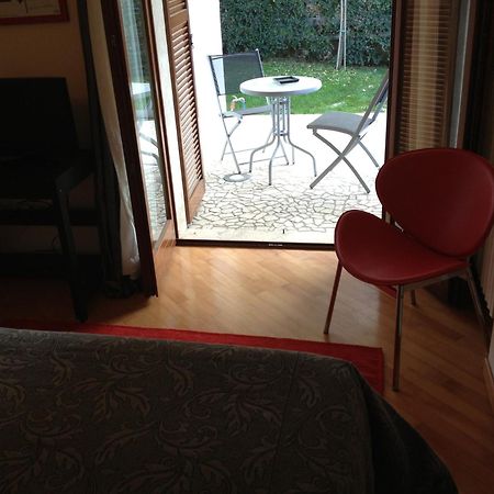 Villa Gioia Rooms Montegranaro Exterior photo