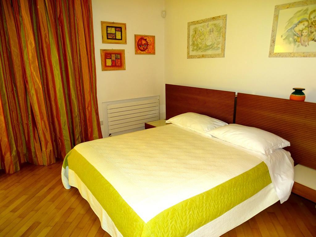 Villa Gioia Rooms Montegranaro Exterior photo